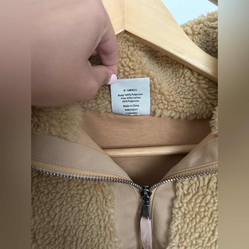 Women’s Varley Appleton Half-Zip Pullover - image 4